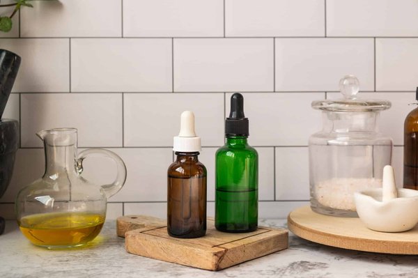 What Impacts Can Aromatherapy Have on Postpartum Recovery and Well-being?